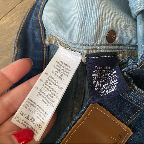 Madewell 9" High-Rise Skinny Jeans: Button-Front Edition - Picture 7 of 9